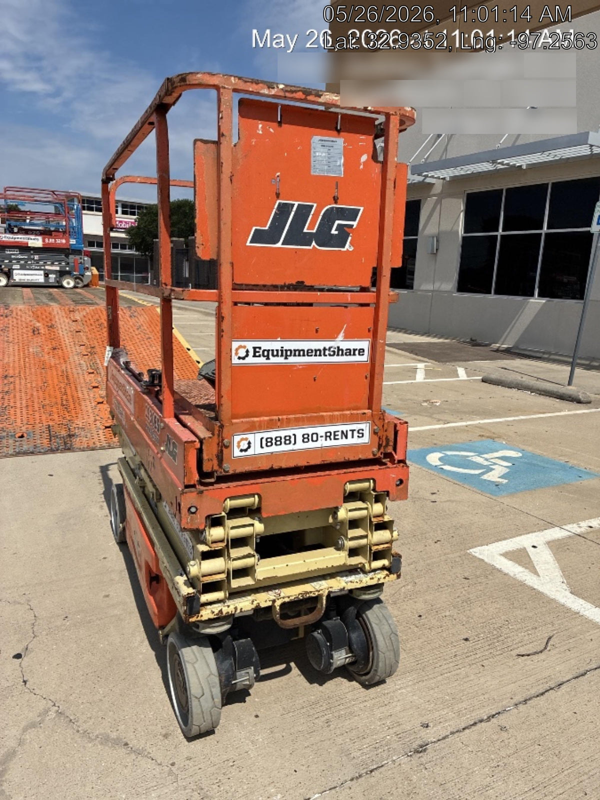 2016 JLG 1930ES