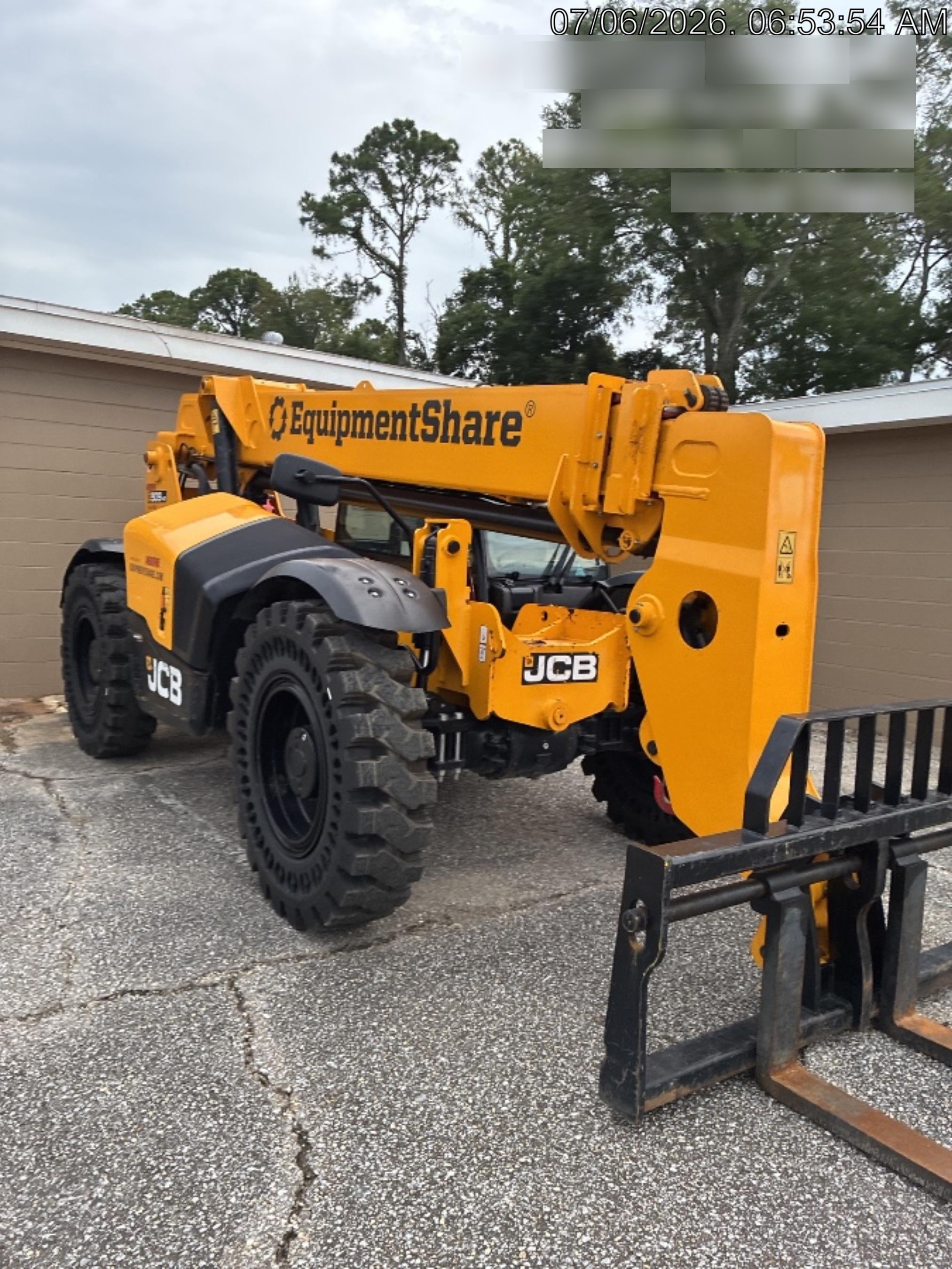 2024 JCB 509-42