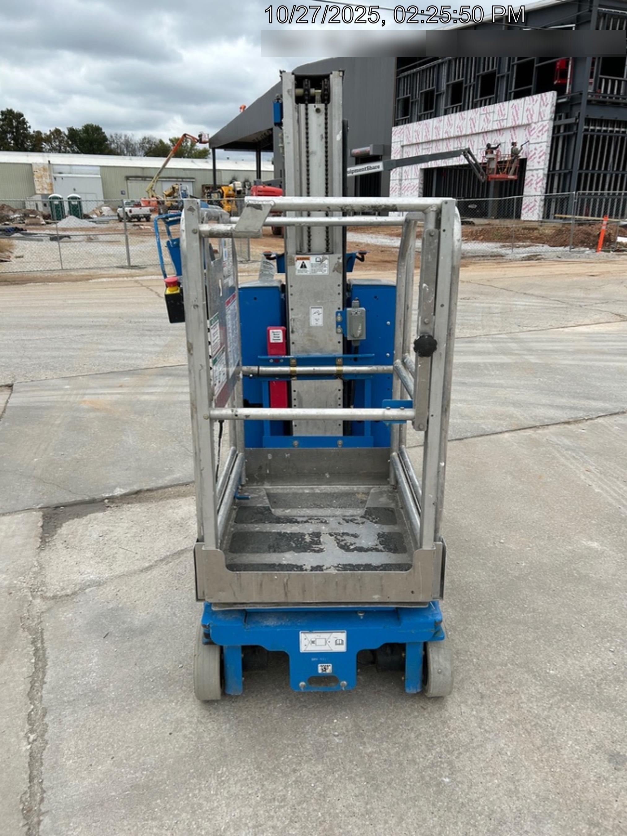 2020 GENIE GR-20