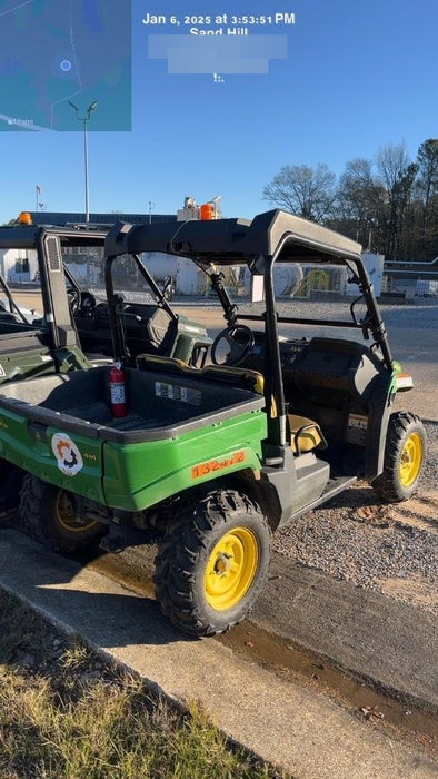 2021 John Deere XUV560E GATOR 4WD Utility Cart - 2-Seat, GAS, Canopy - ROPS, Windshield