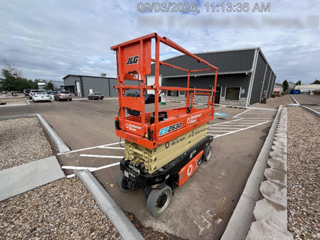 2022 JLG ES2632