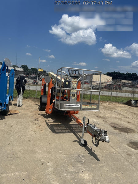 2022 JLG T350