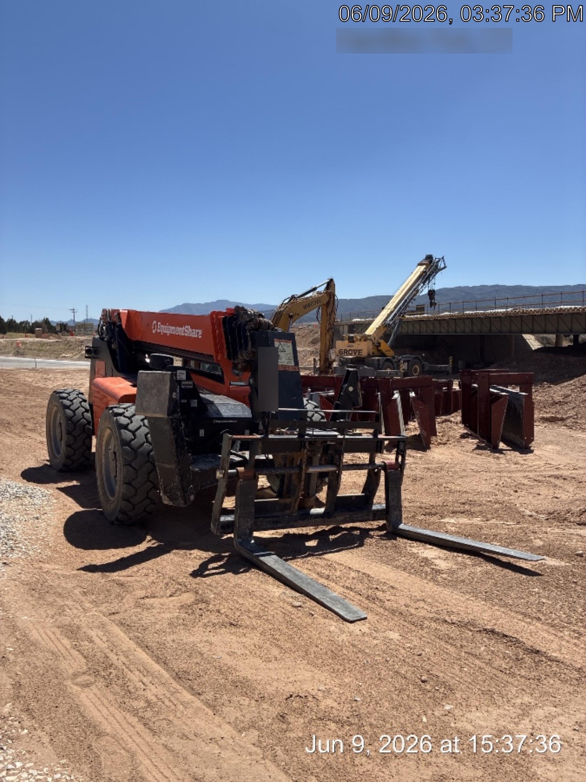 2024 JLG 1001095418S