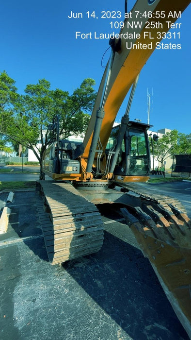 2016 Case CX350D CAB A/C, 13'-3" ARM, STEEL TRACKS, THUMB