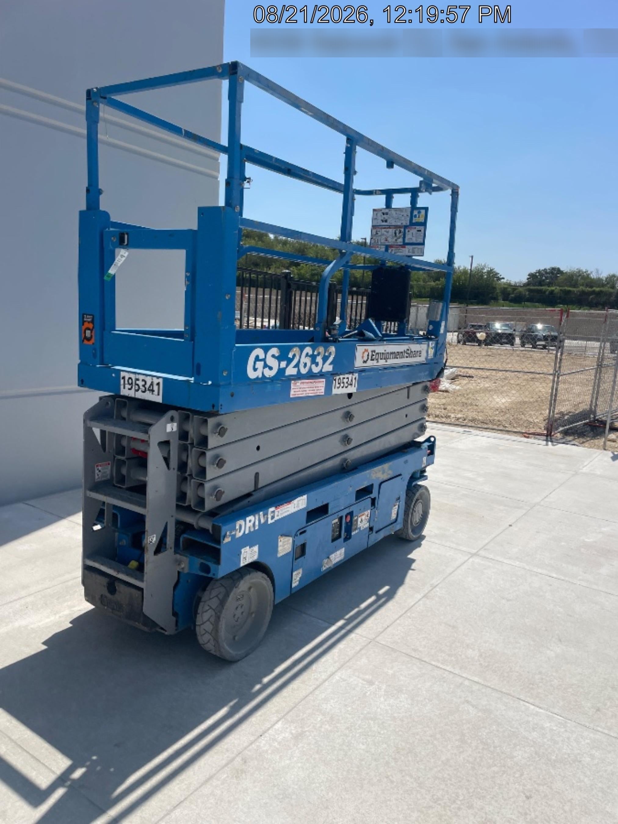 2021 GENIE GS-2632