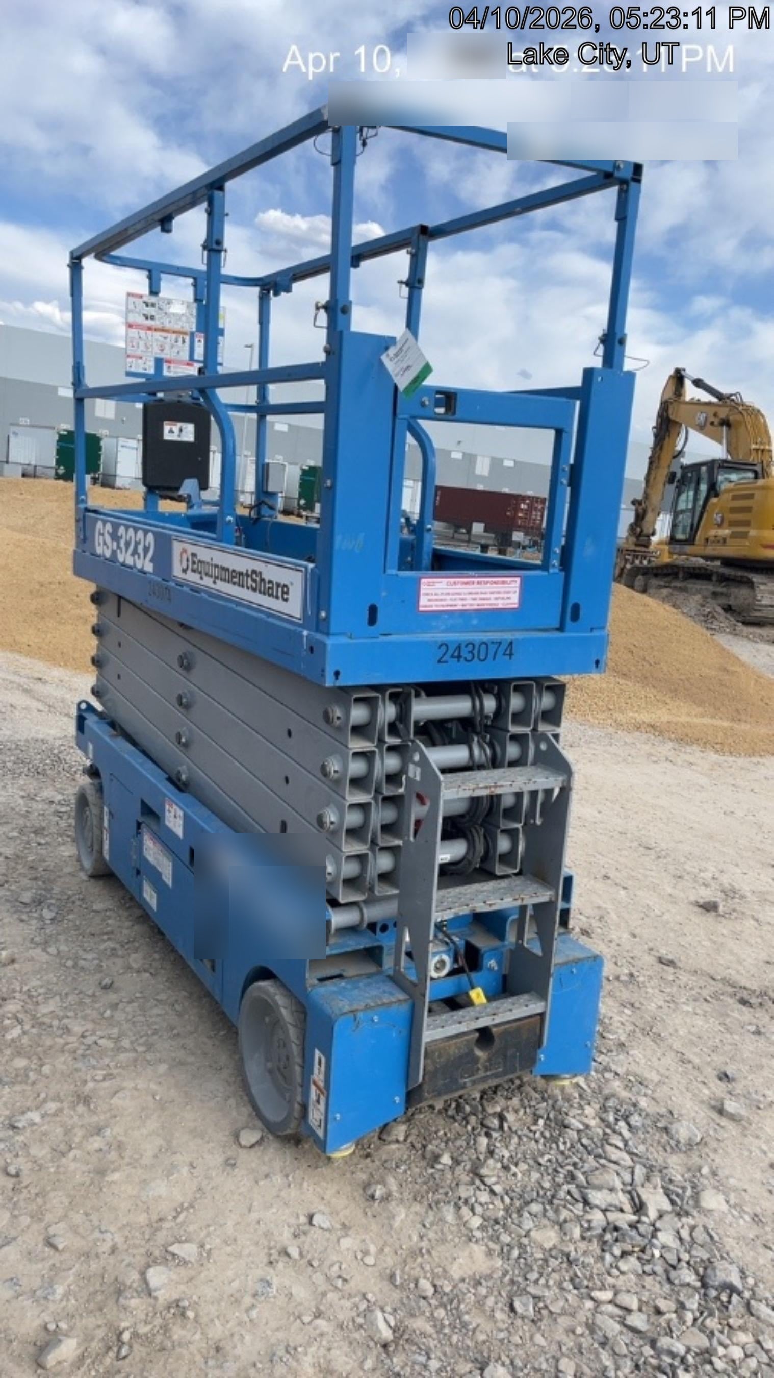 2022 GENIE GS-3232