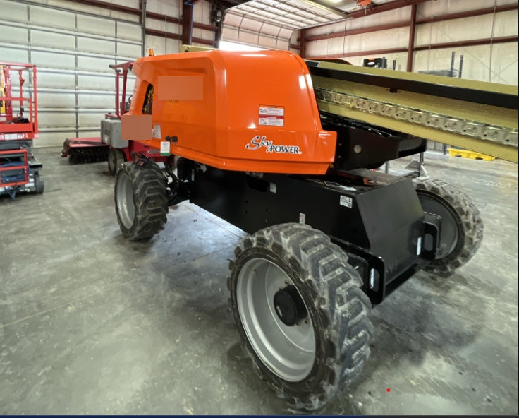 2023 JLG 660SJ