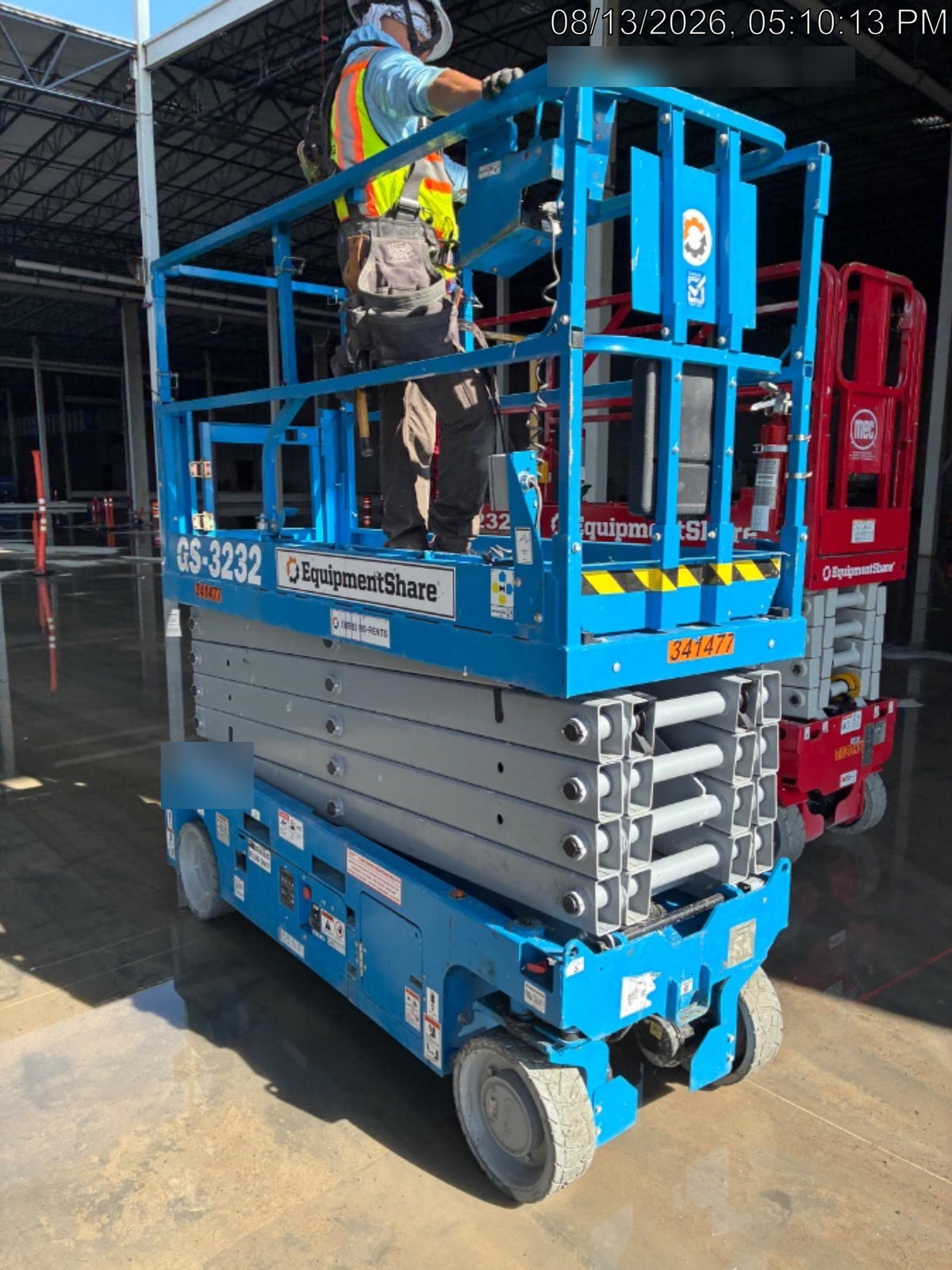 2023 GENIE GS-3232