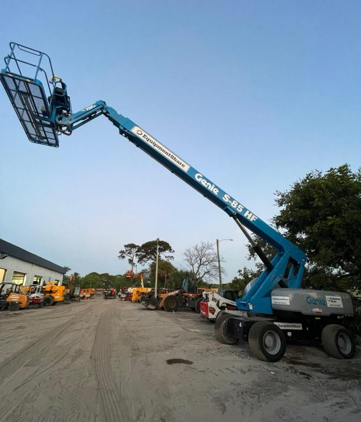 2023 GENIE S-85 HF