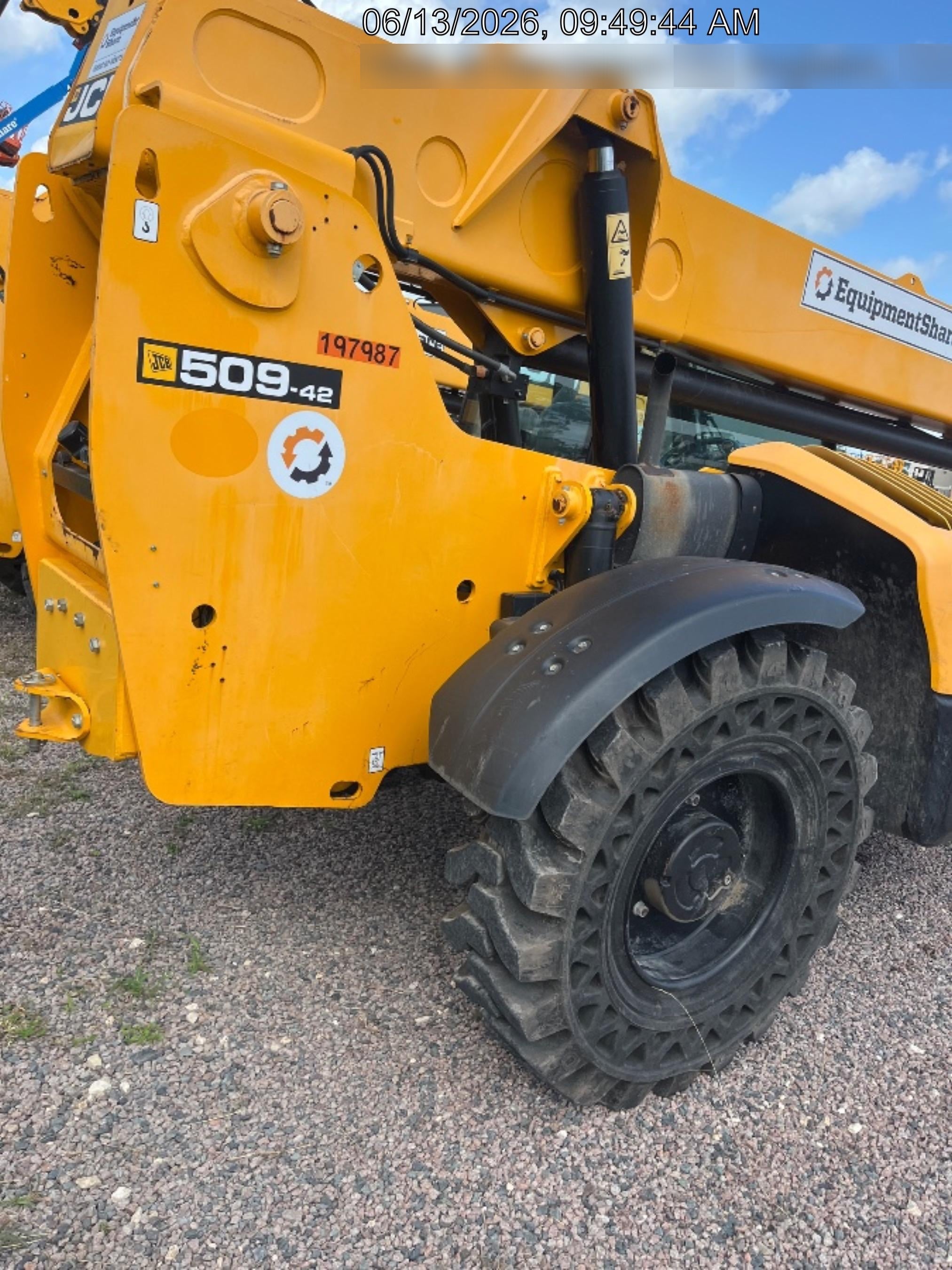 2022 JCB 509-42
