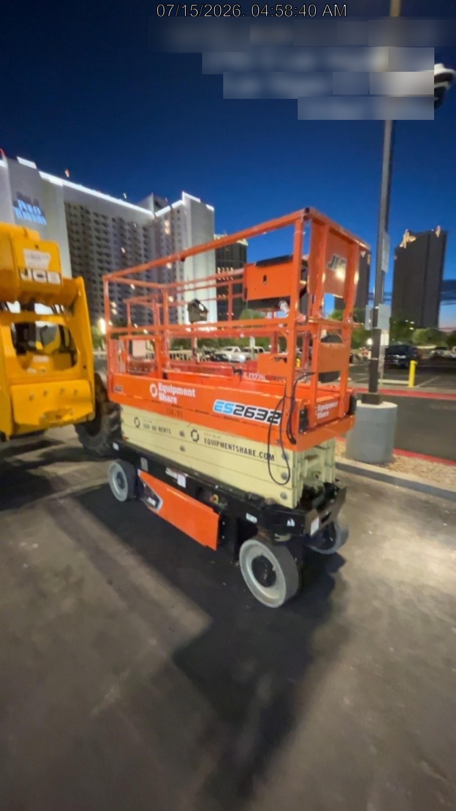2022 JLG ES2632