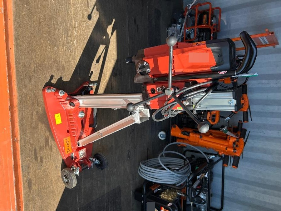 2025 HILTI DD 250