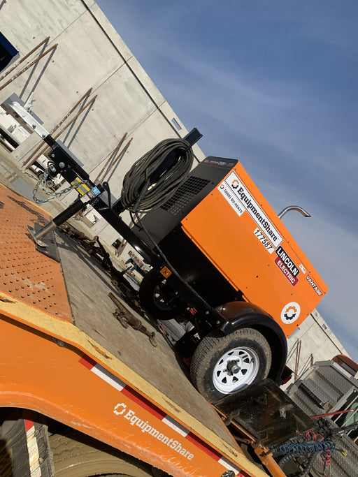 2021 Lincoln Electric Vantage 322 Vantage 322 Ready Pak 3 w/ Decals, ORANGE (includes trailer, cable rack, fender light kit) NO Telematics