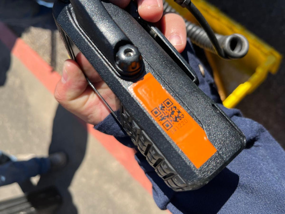 2023 MOTOROLA R7 DISPLAY