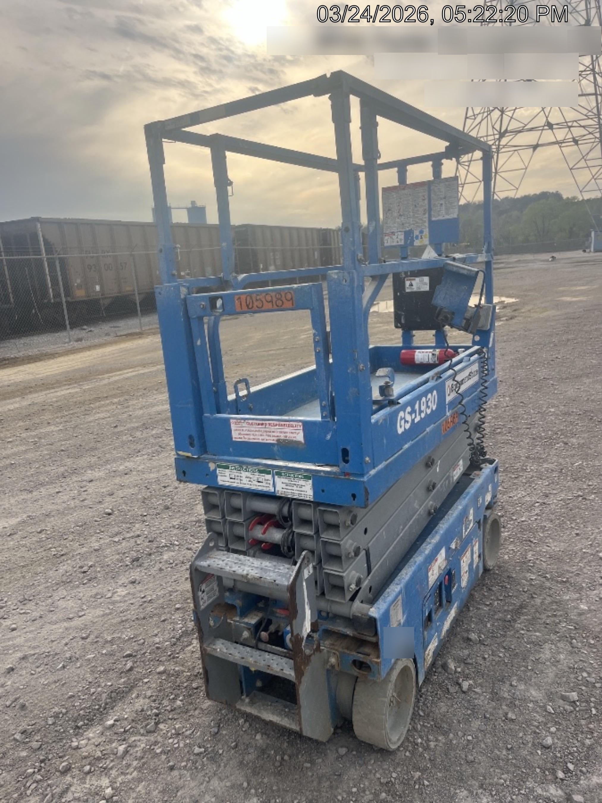 2020 Genie GS-1930 Solid Non Marking Tires, Beacon, Folding rails with half height swing gate