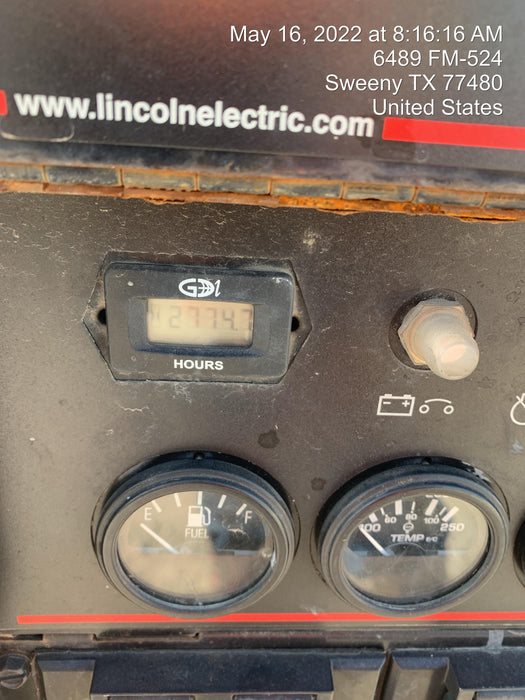 2019 Lincoln Electric Vantage 322 Welder Ready-Pak 3, Two wheel trailer, Fender and Light kit, Cable Rack