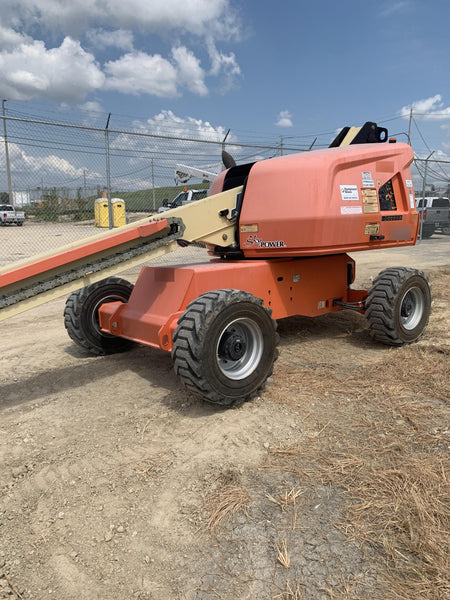 2019 JLG 400S