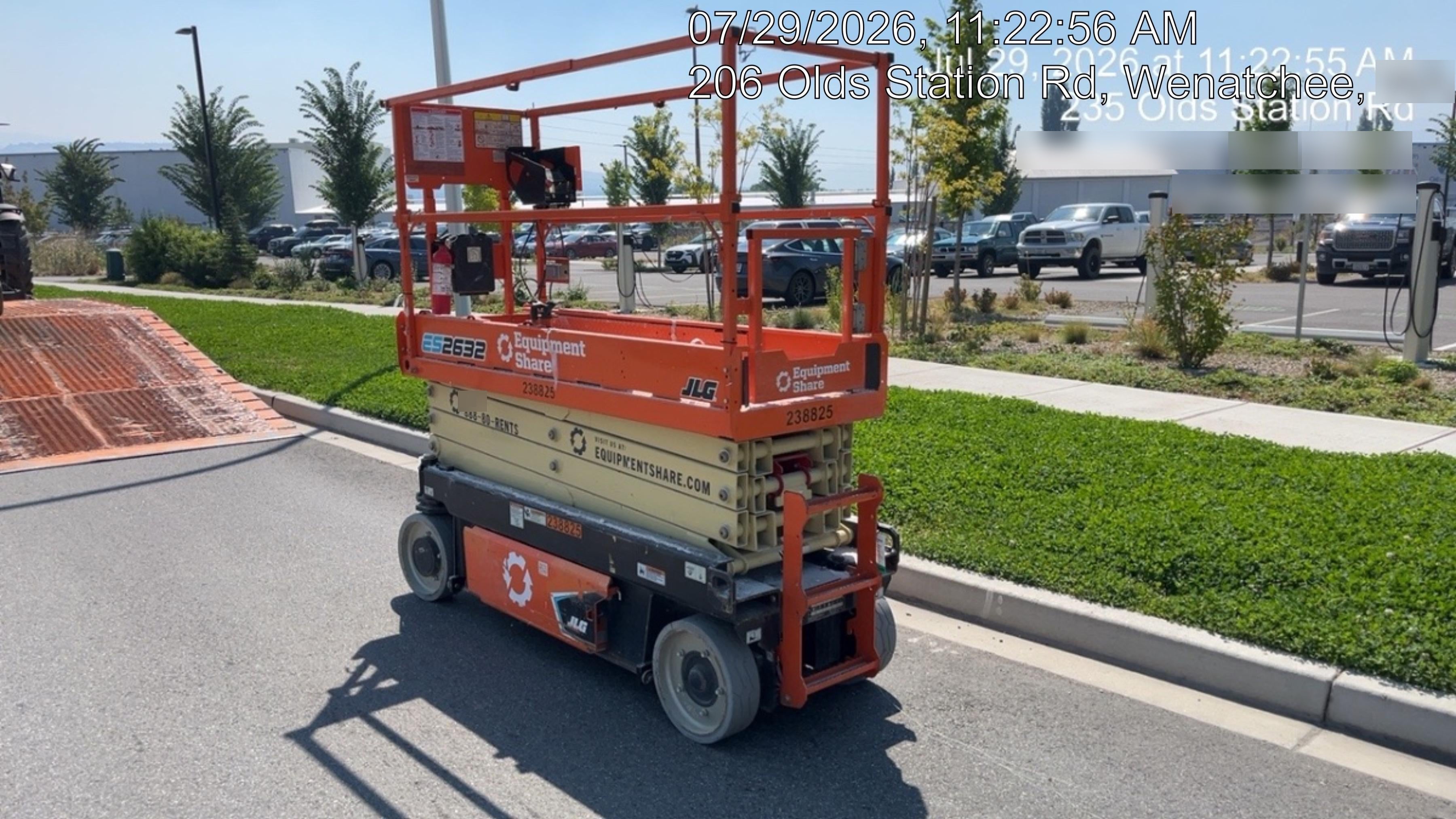2022 JLG ES2632