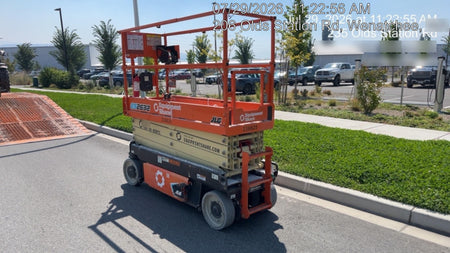 2022 JLG ES2632