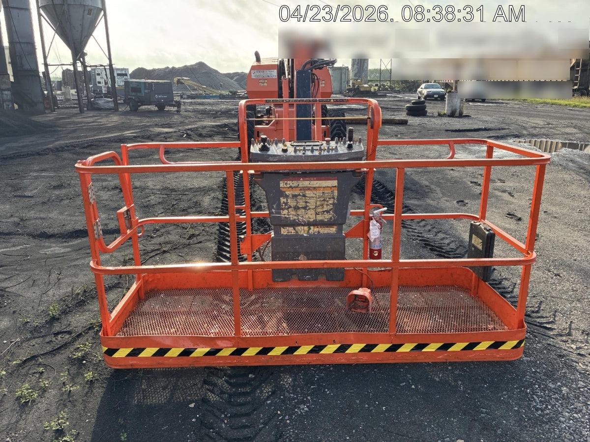 2019 JLG 860SJ