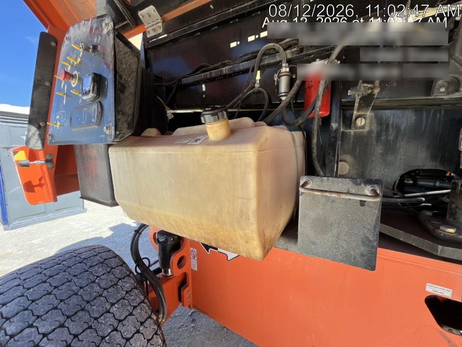 2022 JLG 660SJ