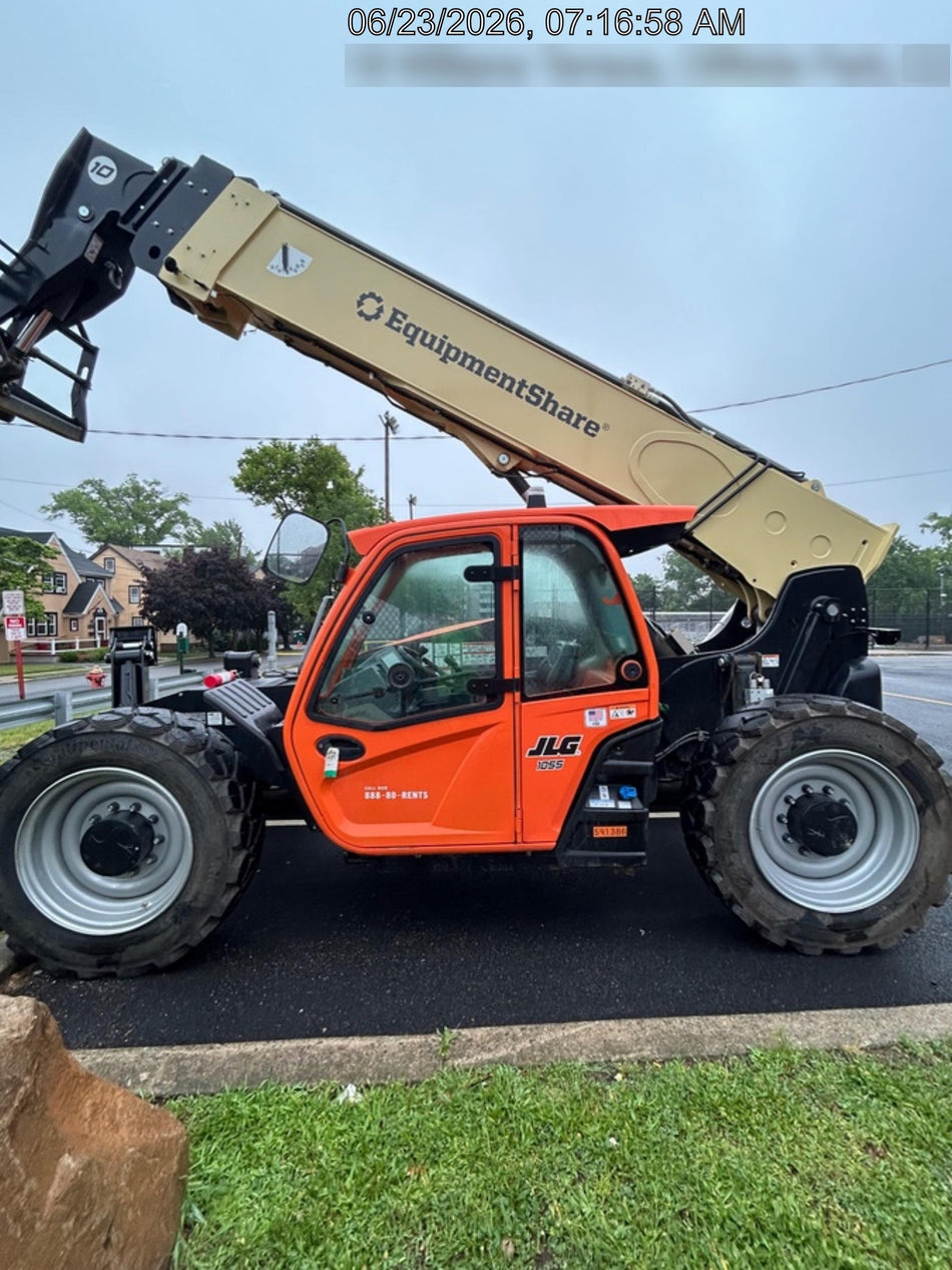 2025 JLG 1055 Premium