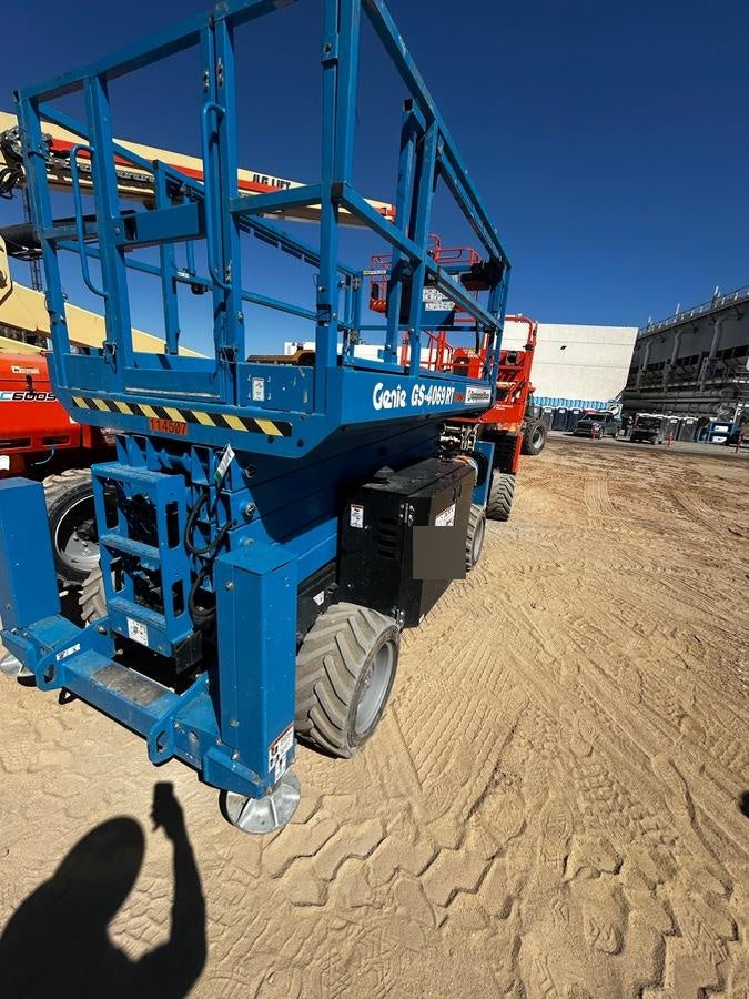 2020 GENIE GS-4069 RT