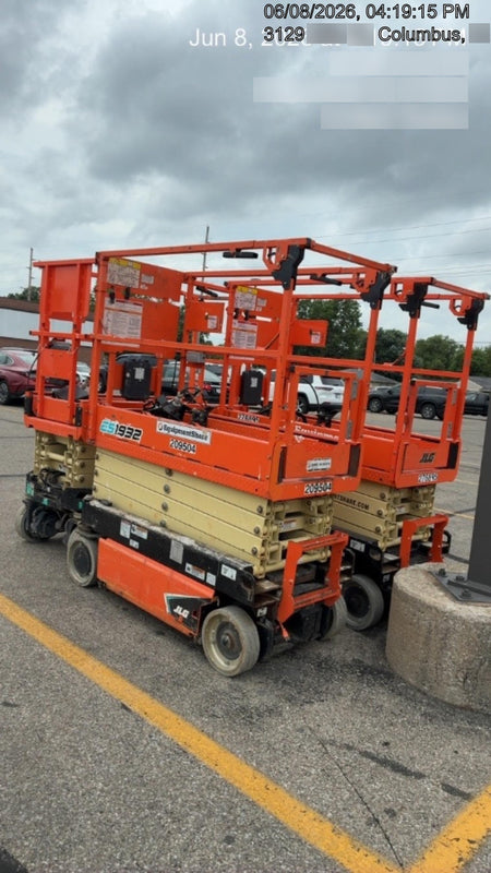 2022 JLG ES1932