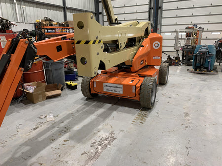 2021 JLG E450AJ