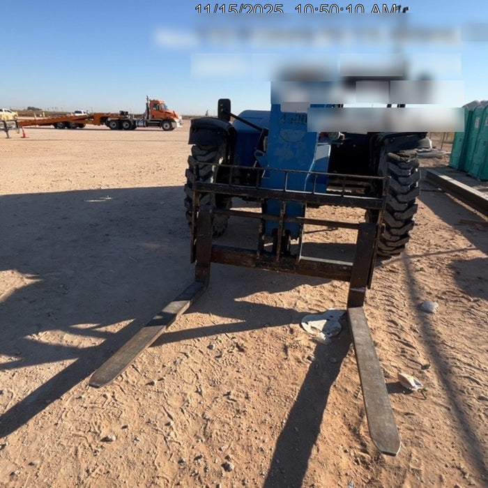 2017 Genie GTH-844 Genie GTH 844, Solid Tires, 60" carriage, Open ROPS