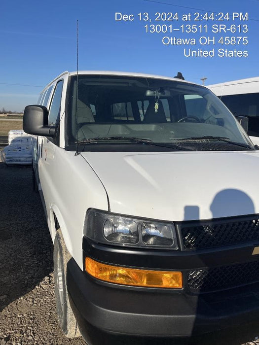 2023 CHEVROLET Express Van - Rental