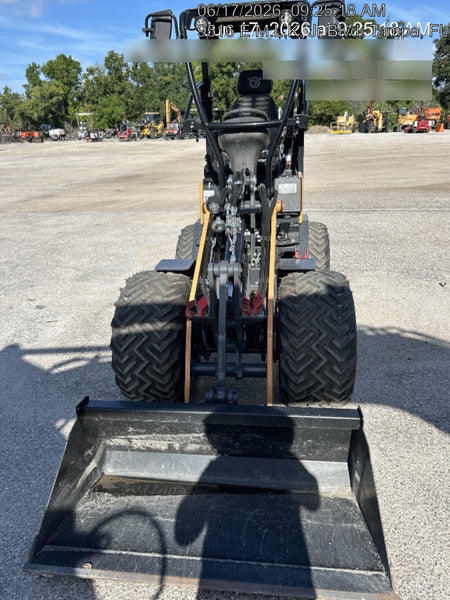 2024 CASE SL15