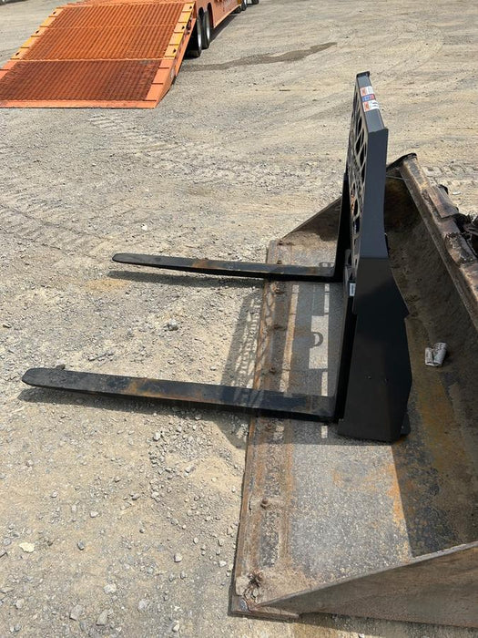 2025 PALADIN 48" Pallet Forks - Paladin