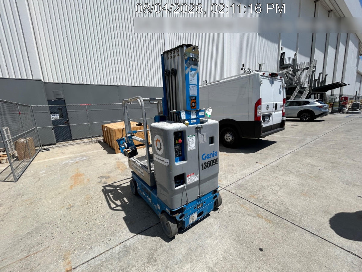 2021 GENIE GR-20