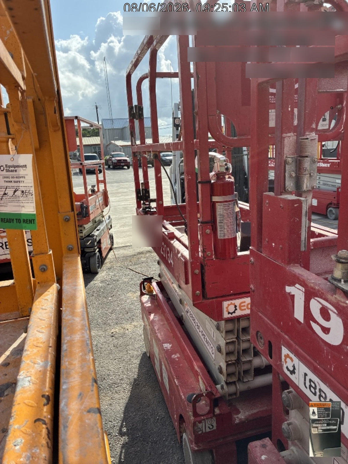 2019 MEC 1330SE MEC 1330SE w/ES Track Hardware, Full Extended 2 Year Warranty