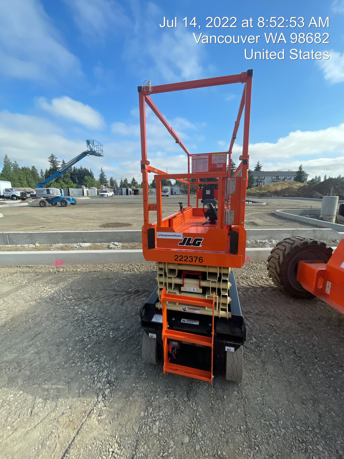 2022 JLG ES2632
