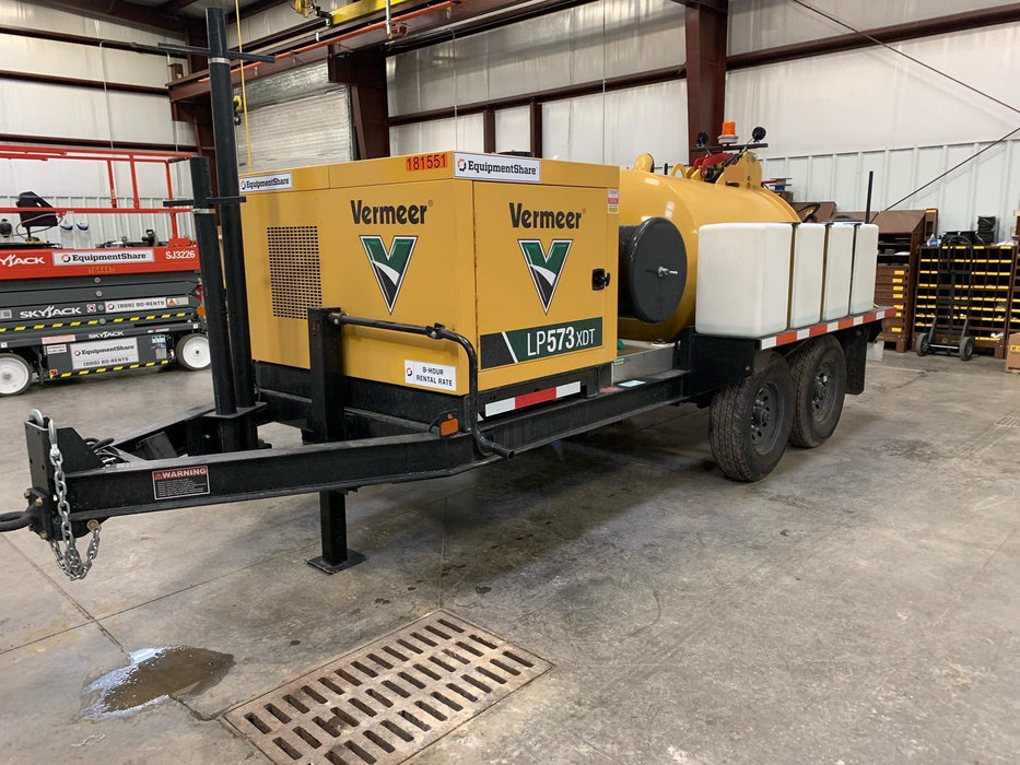 2021 VAC-TRON LP573XDT