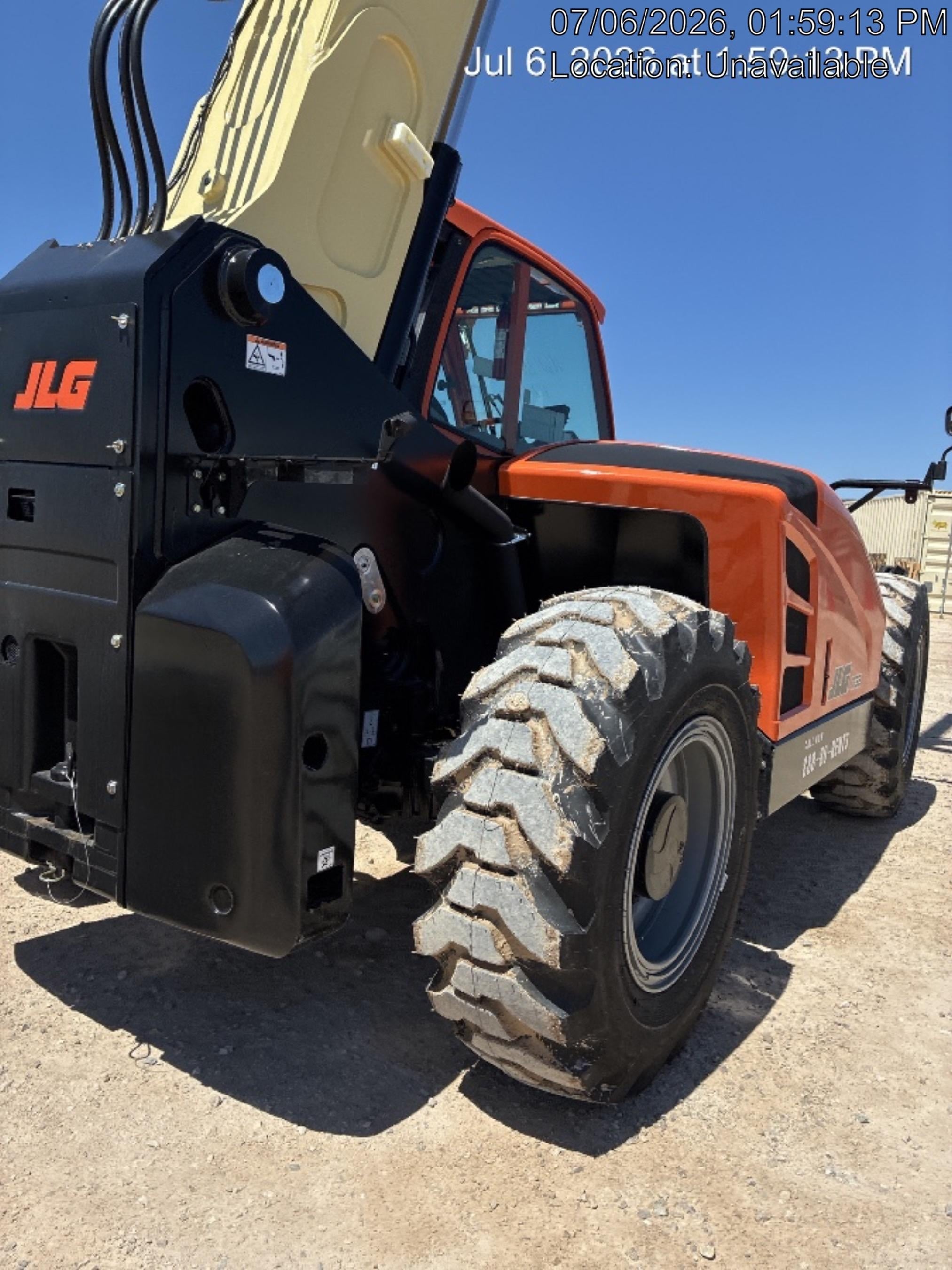 2026 JLG 1732