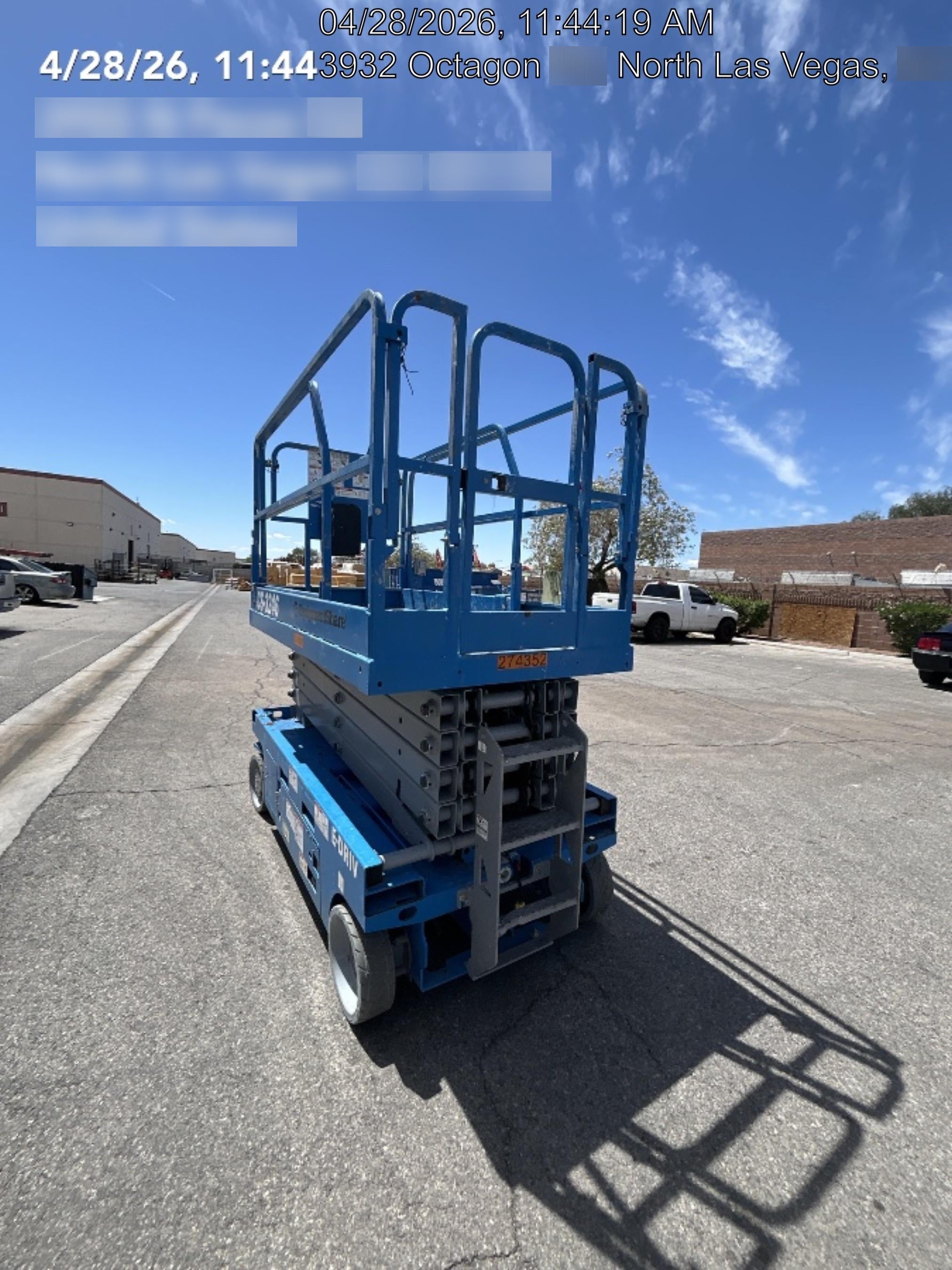 2022 GENIE GS-3246