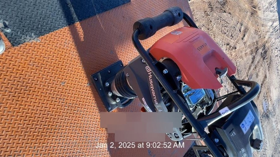 2024 HUSQVARNA LT6005