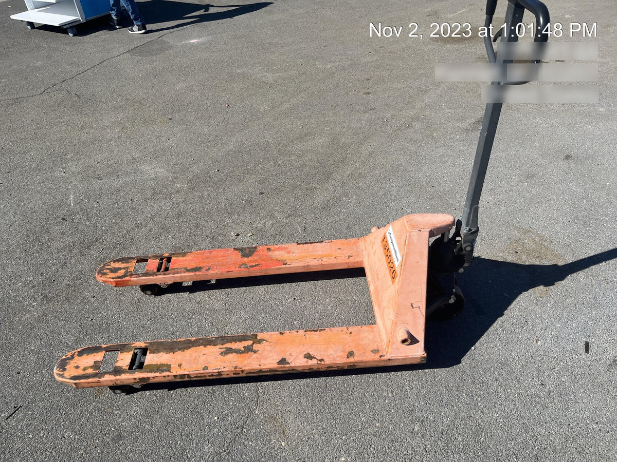 2021 HAUL MASTER 2.5 Ton Manual Pallet Jack