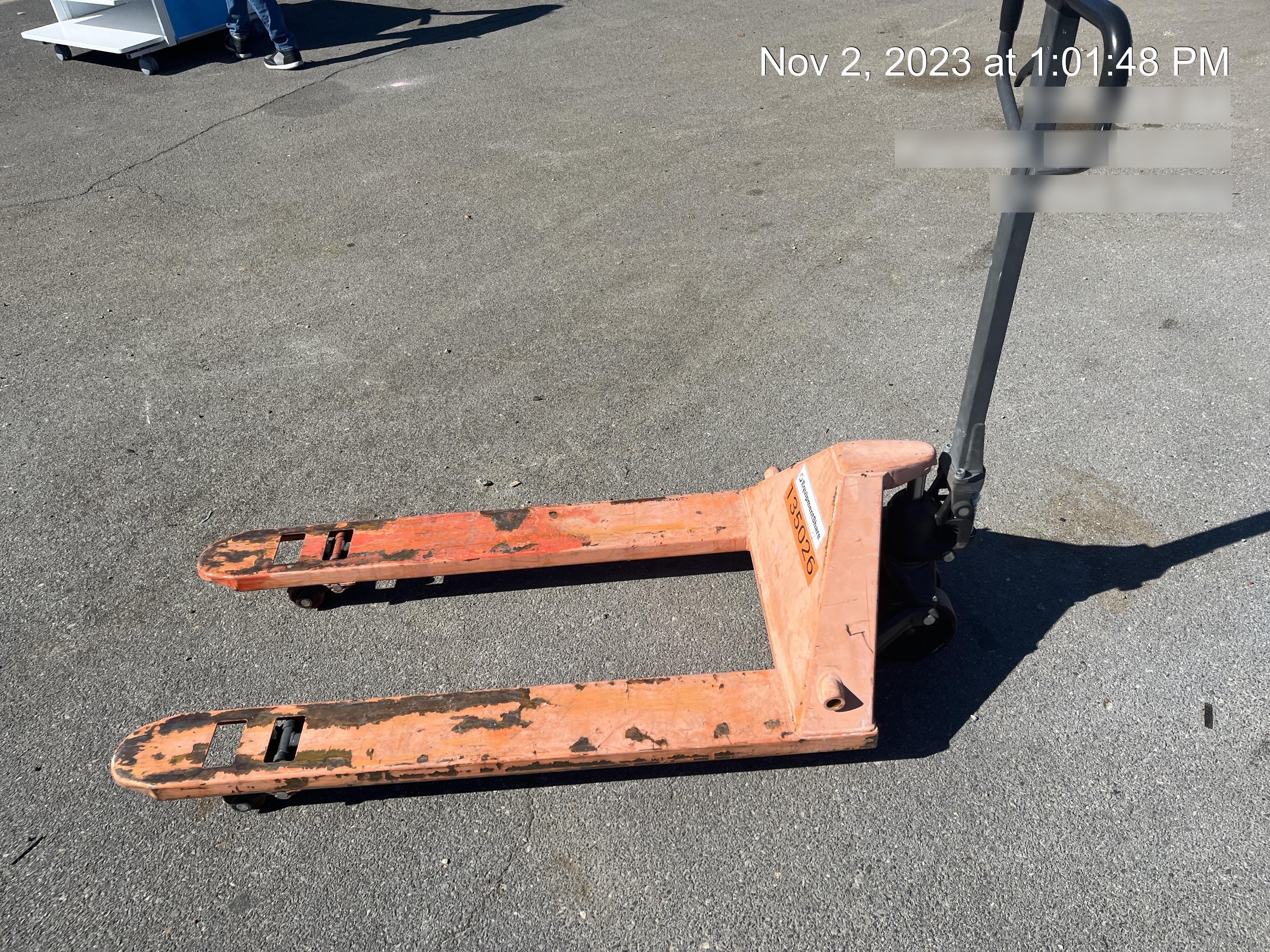 2021 HAUL MASTER 2.5 Ton Manual Pallet Jack