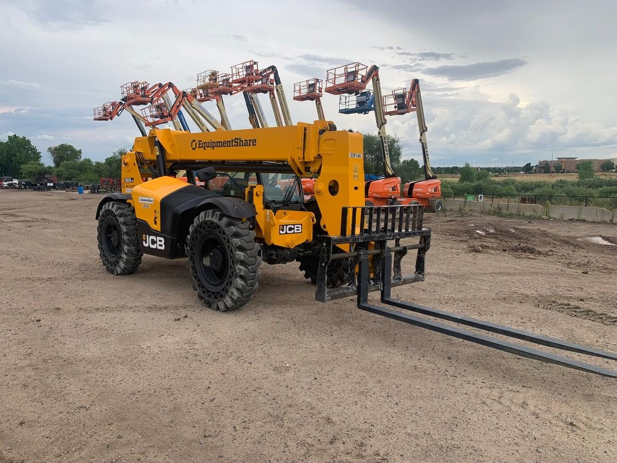 2023 JCB 509-42