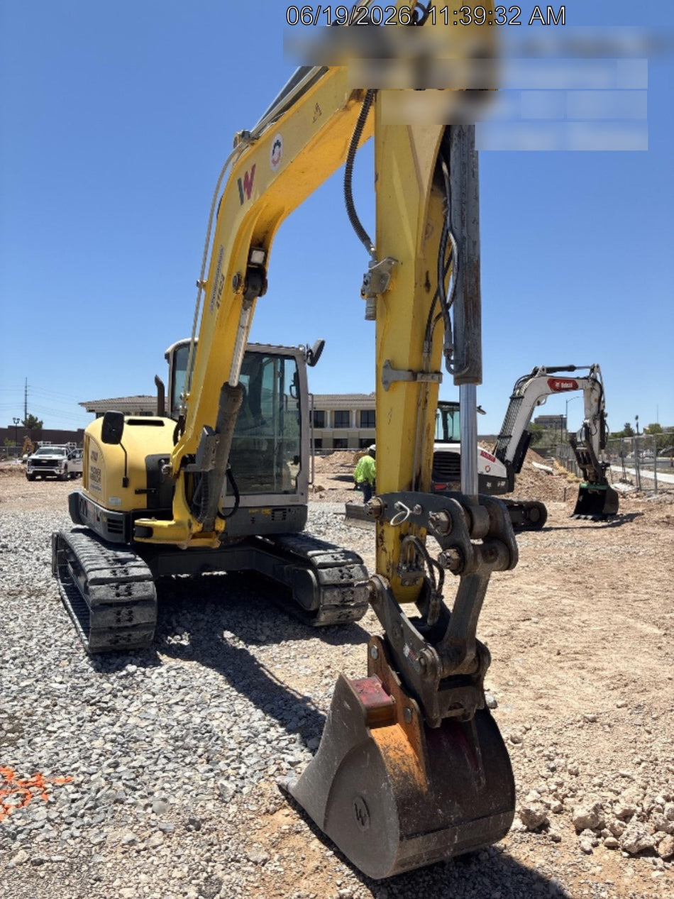 Wacker Neuson ET90 Enclosed Cab, Hybrid Tracks, Long Dipperstick, Bucket