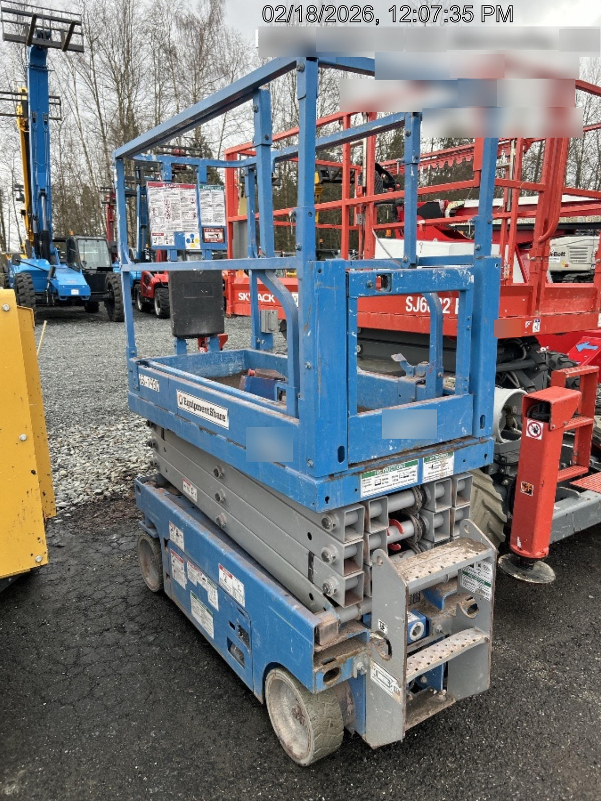 2020 Genie GS-1930 Solid Non Marking Tires, Beacon, Folding rails with half height swing gate, 800W Inverter