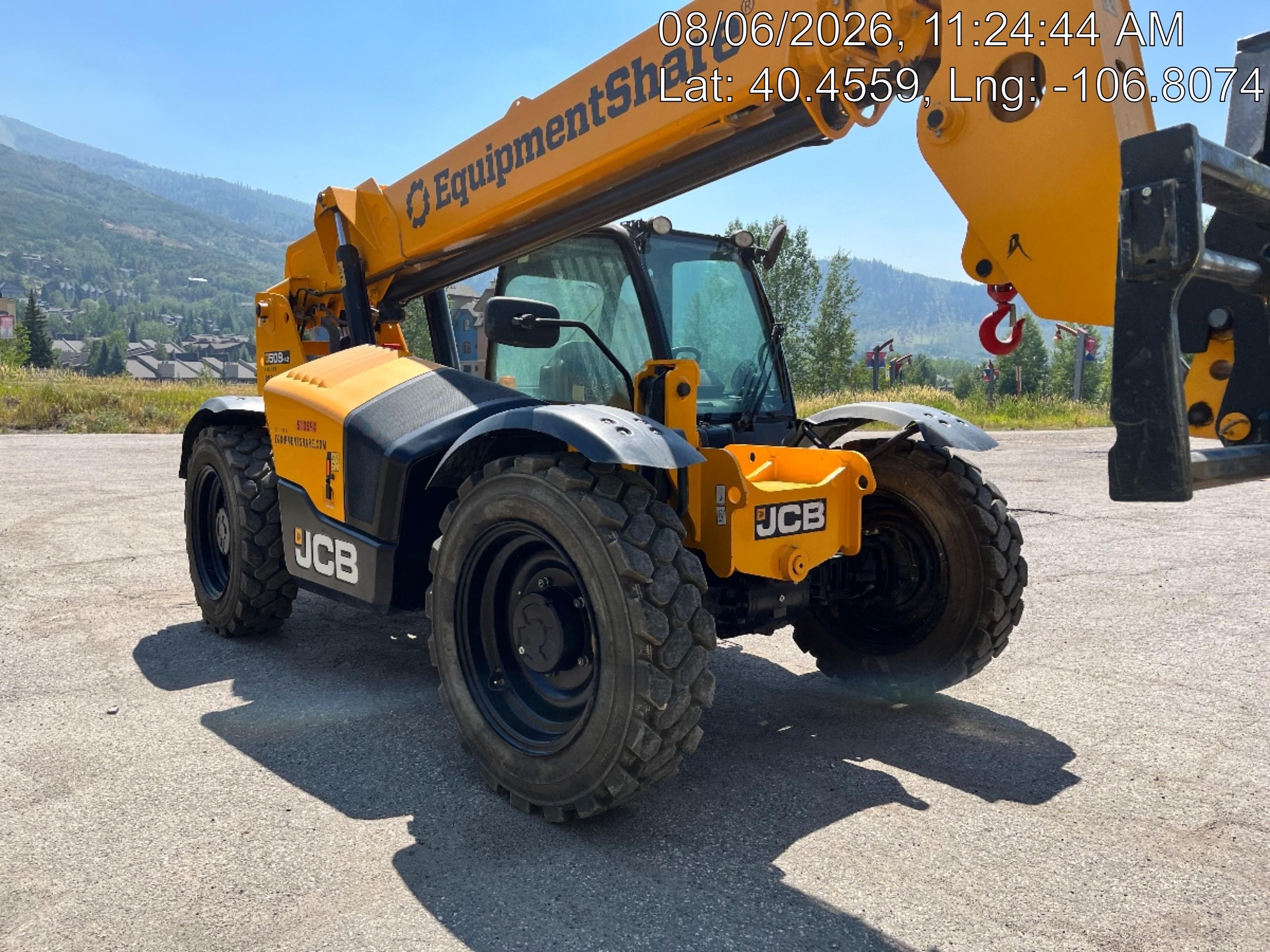 2025 JCB 509-42