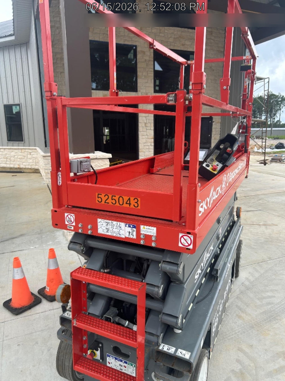 2025 SKYJACK SJ3226