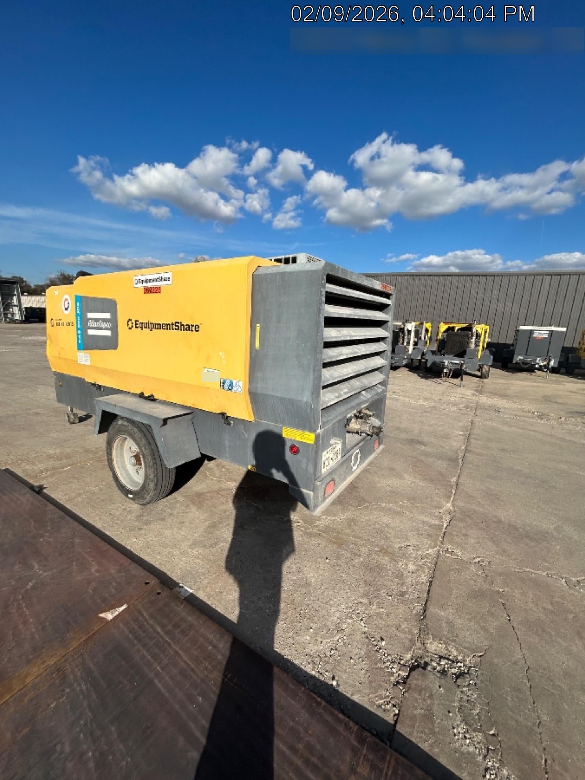 2022 ATLAS COPCO XAS 900