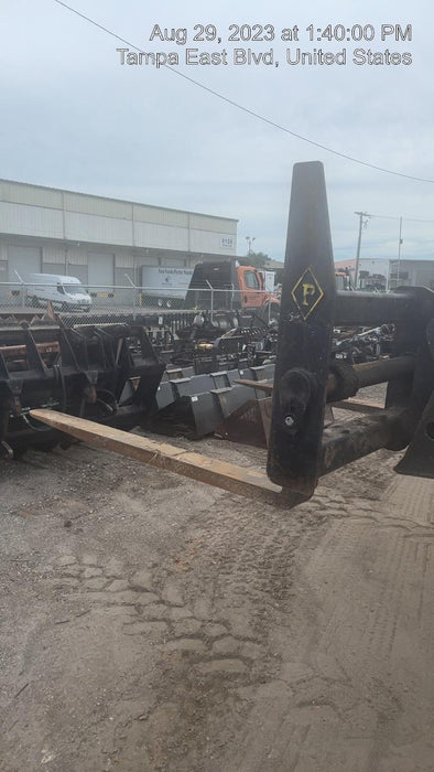 2022 PEMBERTON 72" Utility Forks