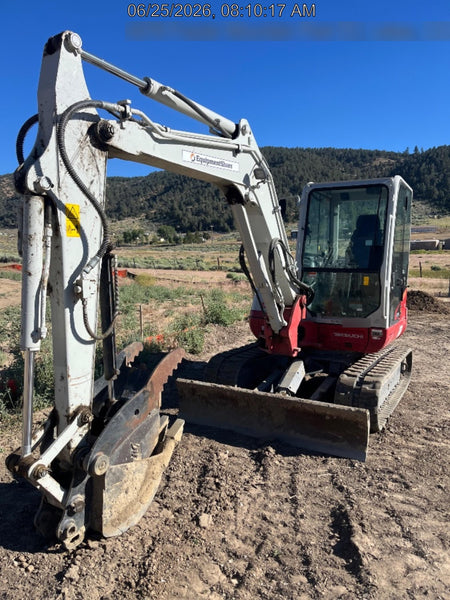 2024 TAKEUCHI TB250-2CR